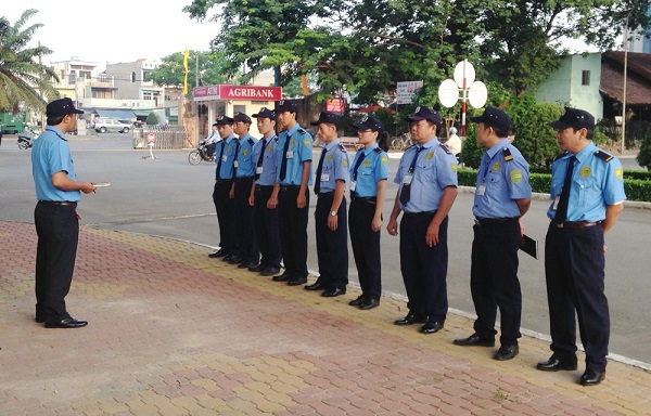 Dịch vụ bảo vệ chuyên nghiệp tại Hà Nội